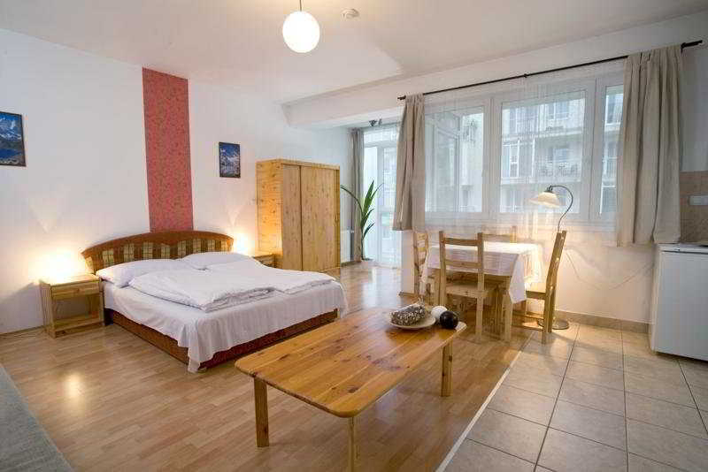 Agape Apartments Budapeşte Oda fotoğraf